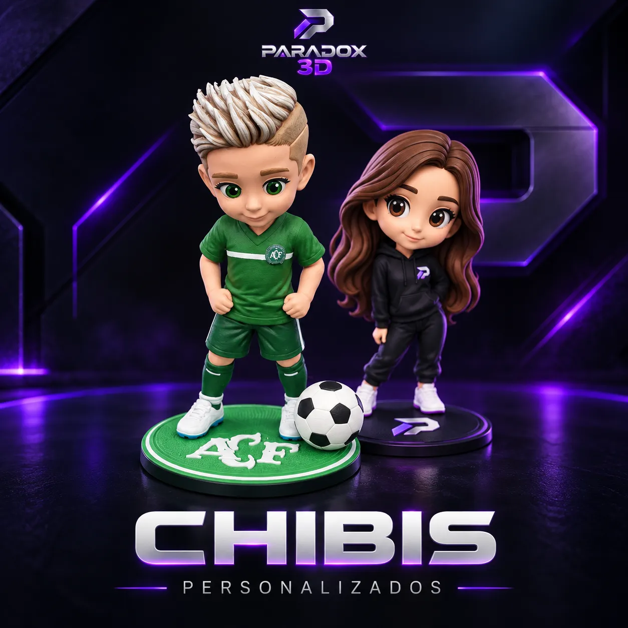 Chibis personalizados da PARADOX 3D: um jogador de futebol com uniforme e bola sobre base do time, e uma figura feminina de moletom sobre base com o símbolo PARADOX